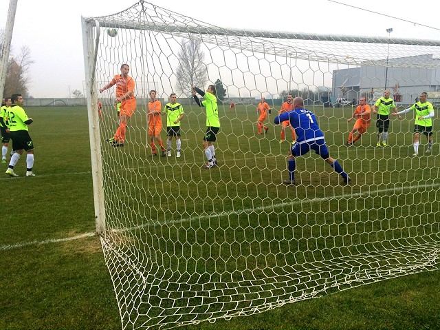 Futbal, 7. liga OSB: Koplotovce si v Ostrove vybojovali titul jesenného majstra, Šípkové vyhralo v Maduniciach