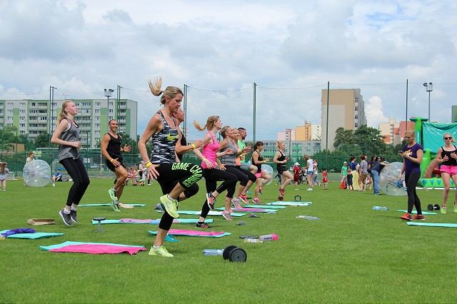 FIT UP! organizuje na nedeľu Športový deň na Slávii, na svoje si prídu celé rodiny