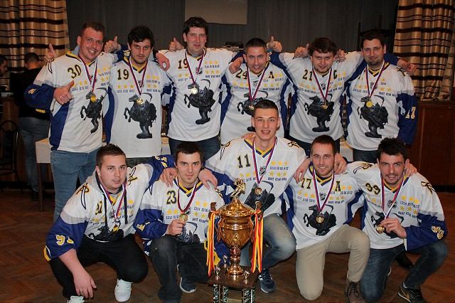Netradične mrazivú sezónu Kátlovskej hokejbalovej ligy najlepšie zvládli Rangers