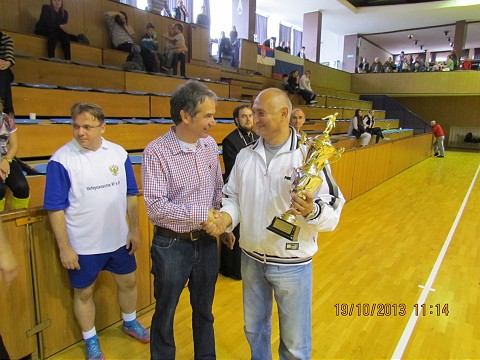 Putovný pohár srbského veľvyslanectva putuje z Trnavy pod Zobor