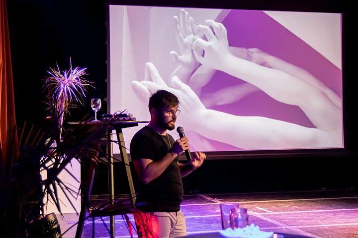 Čepan Gallery otvára výstavu o fenoméne čakania a migračnej skúsenosti