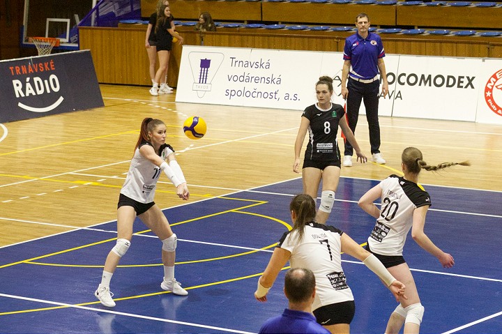 Trnavské volejbalistky vyhrali na Liptove, do Vianoc hrajú ešte dvakrát doma