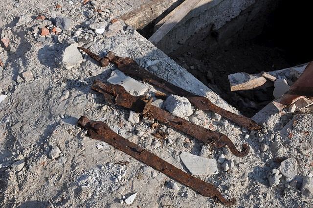 V Jaslovských Bohuniciach našli pri búraní budovy neznáme podzemné priestory