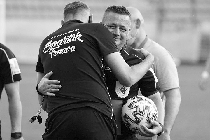 Zomrel bývalý futbalový rozhodca Jozef Pavlík