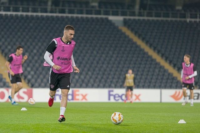 Exspartakovec Kadlec, zdá sa, prelomil nevydarenú sezónu. V Poľsku konečne hrá