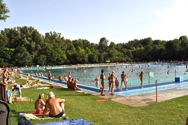 Meteorológovia varujú pred horúčavami, v celom kraji platia výstrahy 3. stupňa