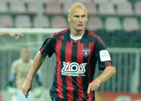 Rozhovor s Miroslavom Karhanom: Do práce v obleku chodiť nebudem