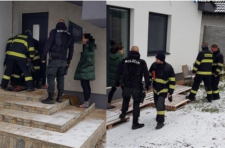 Hasiči a policajti pomohli zúfalej matke v Kátlovciach