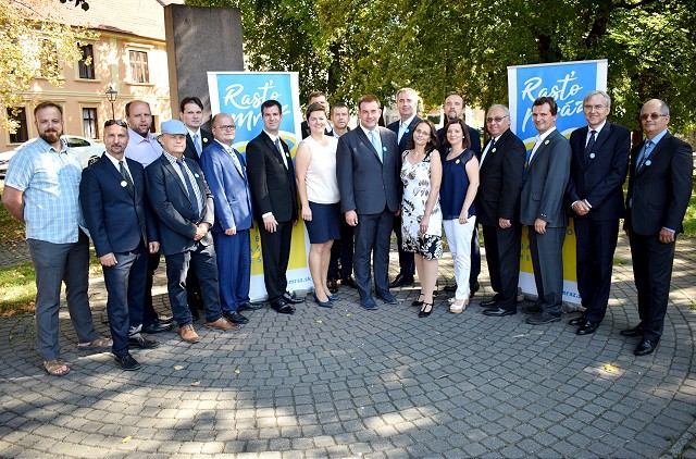 KDH predstavilo kandidátov na mestských poslancov, opiera sa aj o nové tváre