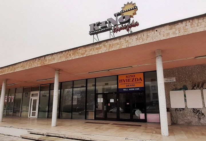 Trnavské kino Hviezda začína po vynútenej prestávke premietať