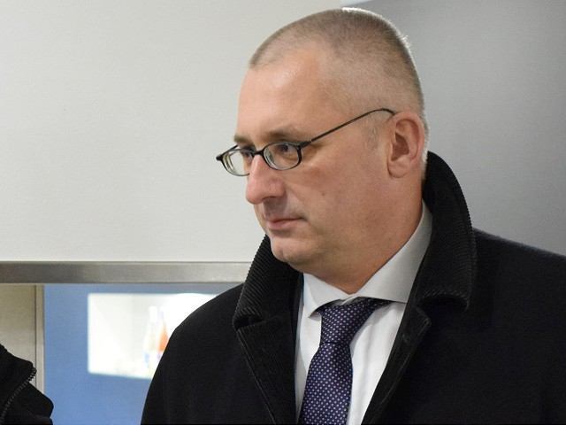 Veľkí zamestnávatelia z Hlohovca zatiaľ nechystajú zásadné prepúšťanie