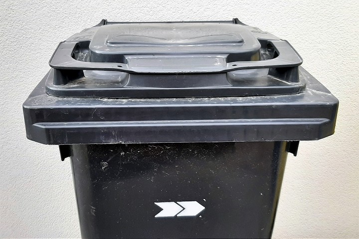Štvorčlenné domácnosti môžu požiadať o väčšie nádoby na komunálny odpad