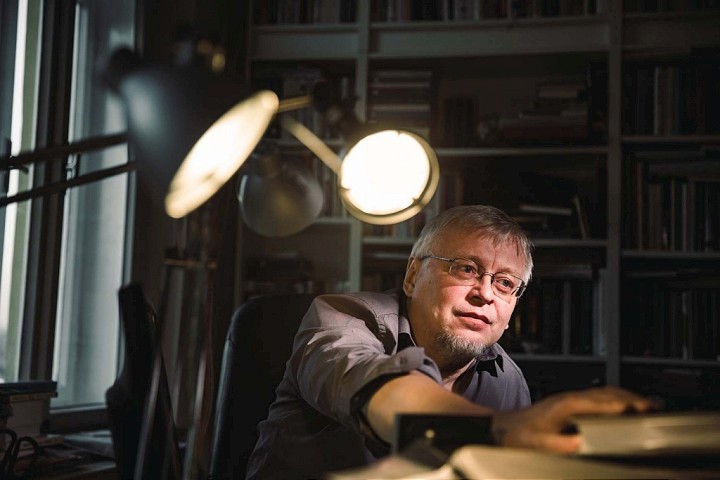 Český spisovateľ Pavel Kosatík príde na literárny večer do Trnavy