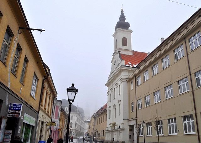 V centre Trnavy pôsobivo nasvietia ďalšiu historickú pamiatku