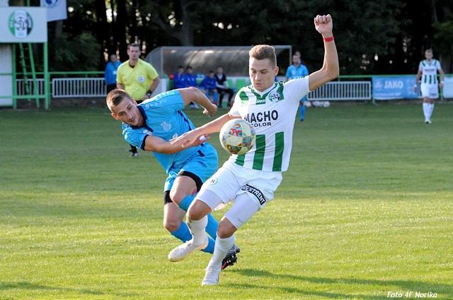 Futbal, 3. liga: Malženice zdolali Galantu, súťaž si zahrajú aj o rok