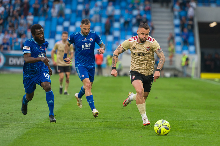 Exspartakovec Milosz Kozak má nový klub, vrátil sa do Poľska