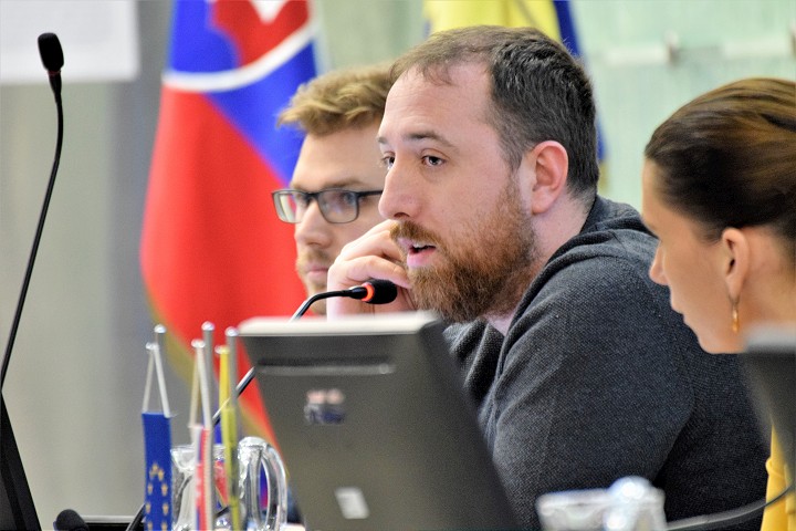 Krajčo pôjde peši z Trnavy na Záruby. Pridá sa aj Bročka, môžete i vy