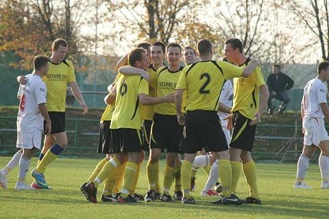 Futbal, MRZ + 4. liga: Križovany prelomili smolu, bodovali naplno
