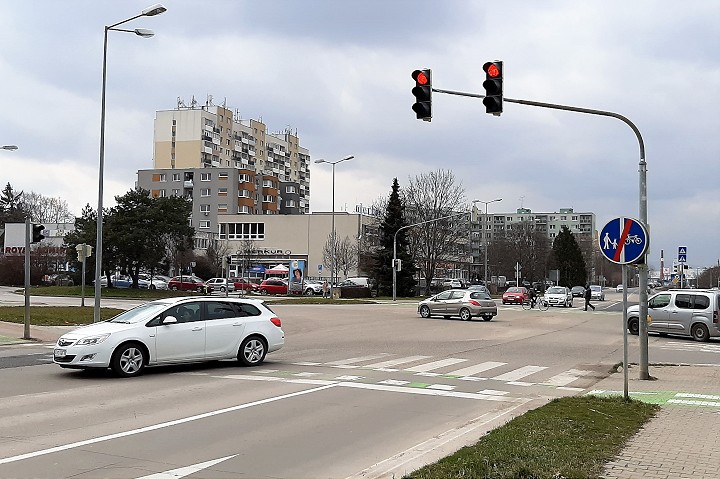 Trnava získala takmer milión eur na inteligentné riadenie križovatiek