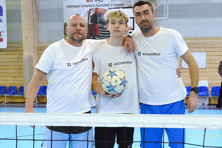 Športovú halu v Cíferi ovládli Krokodíly, na Nový rok sa v obci behalo