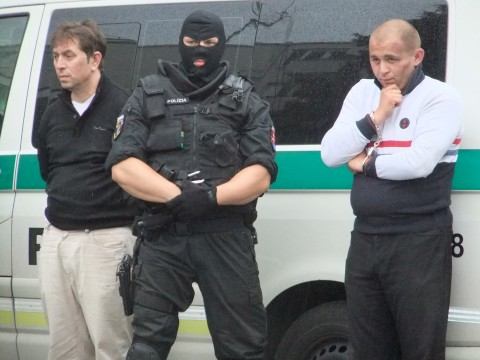 Z ukradnutej kabelky sa netešili, nabúrali do kukláčov