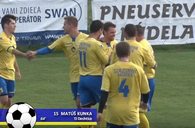 VIDEO: Matúš Kunka z Dechtíc strelil proti Červeníku nádherný gól