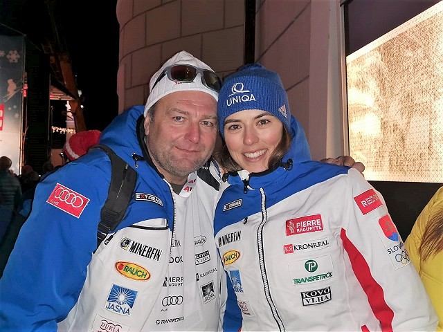 Šéf fanklubu Petry Vlhovej je starosta Drahoviec, v Slovinsku chystá s fanúšikmi šou