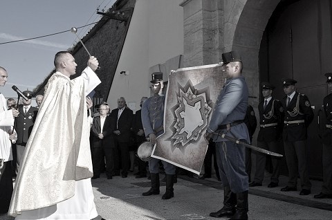 RETRO: V Leopoldove začala výstavba pevnosti, v Trnave založili spolok so silnou tradíciou
