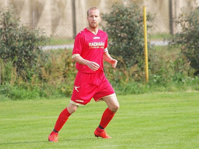 Futbal, 8. liga A: Lovčice deklasovali Smolenice, Slávia remizovala v Dlhej