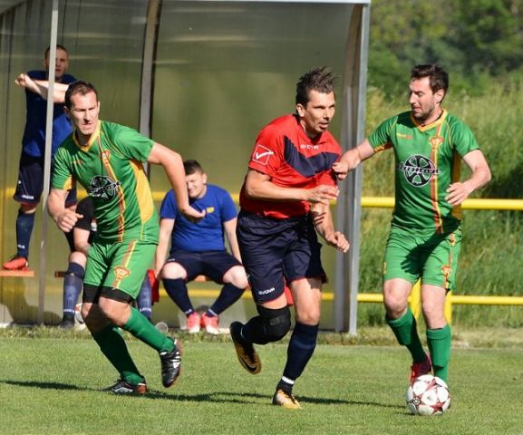 Futbal, 7. liga B: Piešťany vyhrali bez boja, Madunice podľahli Šípkovému