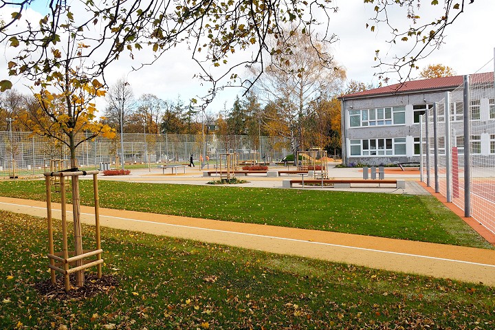 Obnova areálov škôl v Trnave sa chýli k záveru, zostáva ešte ZŠ A. Kubinu