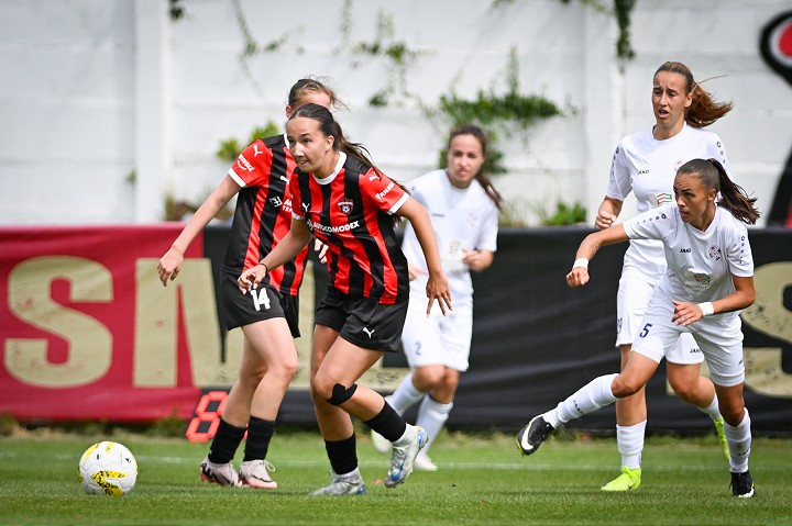 Futbalistky Spartaka remizovali v Bardejove, juniorky stále stopercentné
