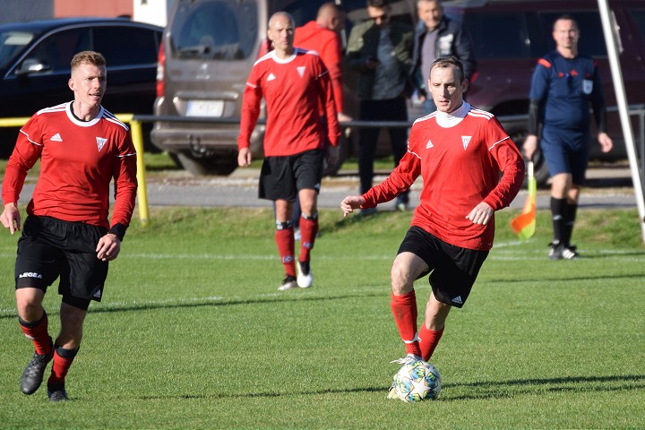 Kam za futbalom? Boleráz privíta Piešťany, Majcichovu sa postaví Červeník