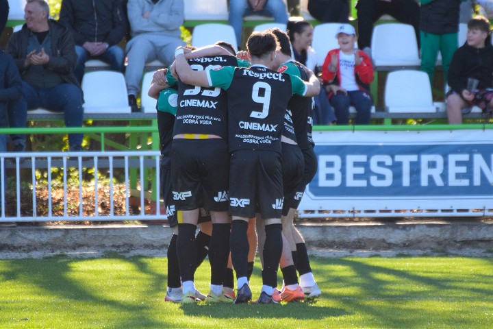 Futbal, 2. liga: Malženice v závere vydolovali remízu s béčkom Žiliny