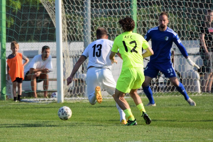 Futbal, 3. liga: Malženice podľahli Novému Mestu nad Váhom