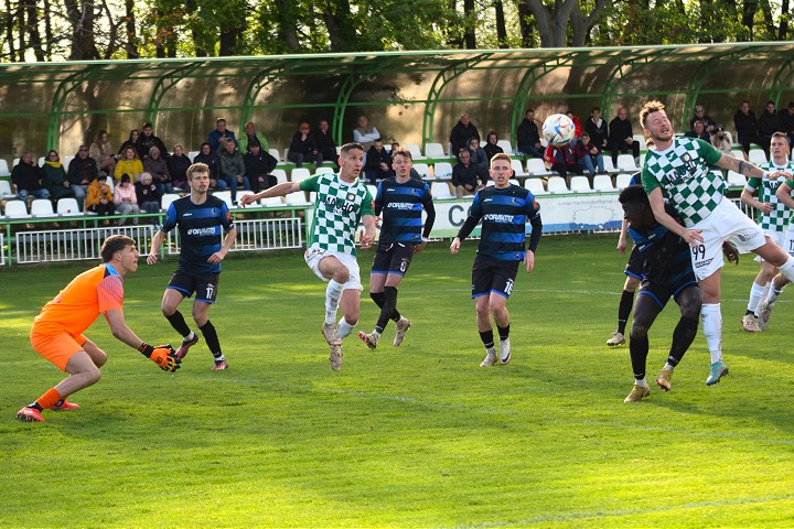 Futbal, 2. liga: Malženice urobili zásadný krok k záchrane, zdolali Dolný Kubín