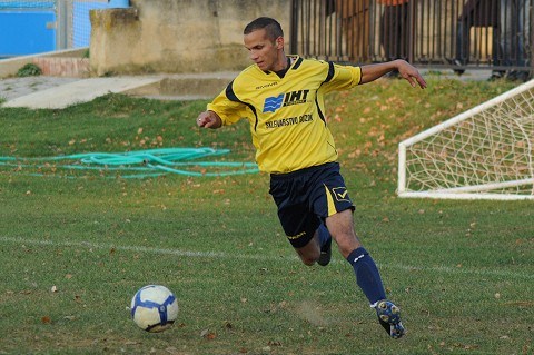 Futbal, 8. liga B: Sokolovce otočili zápas v Kočíne, Piešťany získali body bez hry
