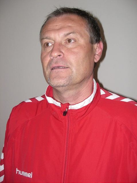 Po hádzanárskej legende Petrovi Mesiarikovi hádzali päťkorunáčky