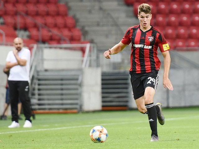 Ivan Mesík sa udomácňuje v áčku Spartaka, ide po stopách rodinnej športovej dynastie