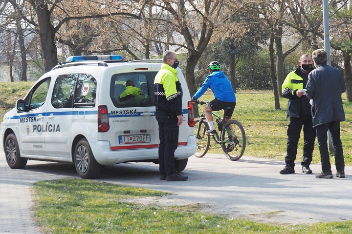 Mestskí policajti sú v uliciach Trnavy už tridsať rokov