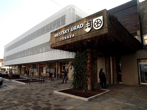 Trnavčania môžu od pondelka žiadať príspevky na ubytovanie Ukrajincov