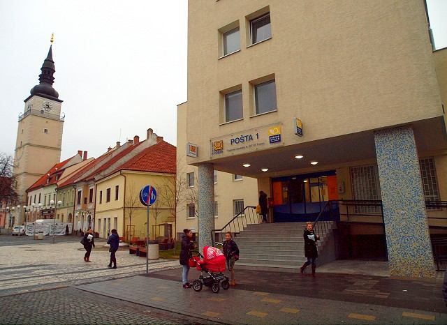 Hlavná pošta v Trnave ukončila rozsiahlu rekonštrukciu