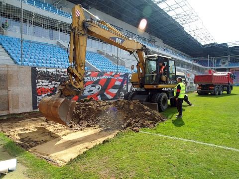 Zemina z futbalového Štadióna Antona Malatinského pomôže bejzbalistom