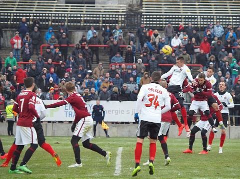 Spartak remizoval so Spartou, na Strahove vládla búrlivá atmosféra
