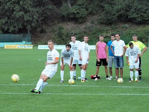 VIDEO: Jalšovému zvlhol pušný prach, trafili len raz