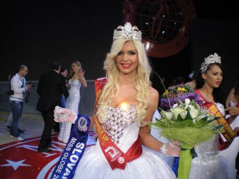 Sexi blondínka z Trnavy zabodovala na svetovej súťaži Miss!