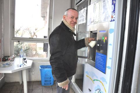 Boom automatov na mlieko utícha, v Trnave zostali z piatich len dva