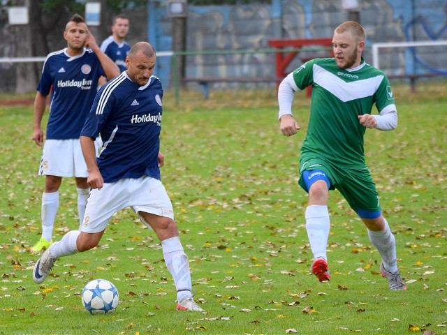 Futbal, 7. liga A: Ružindol porazil Modranku, Bučany dali Bíňovciam štvorku