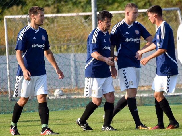 Futbalová glosa: V zeleninovom derby sme skončili so štvorkou