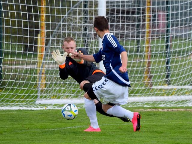 Futbal, 8. liga A: Modranka deklasovala Sláviu, Gergely strelil štyri góly